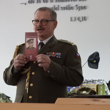 Služba vojenského kaplana